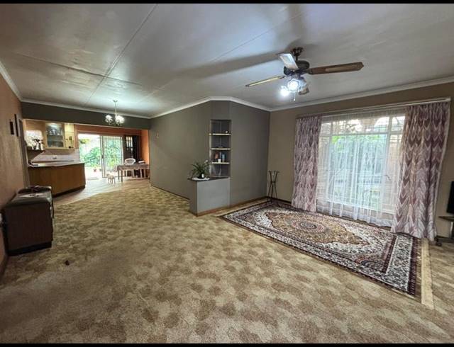 3 BEDROOM HOUSE FOR SALE IN SOPHIATOWN